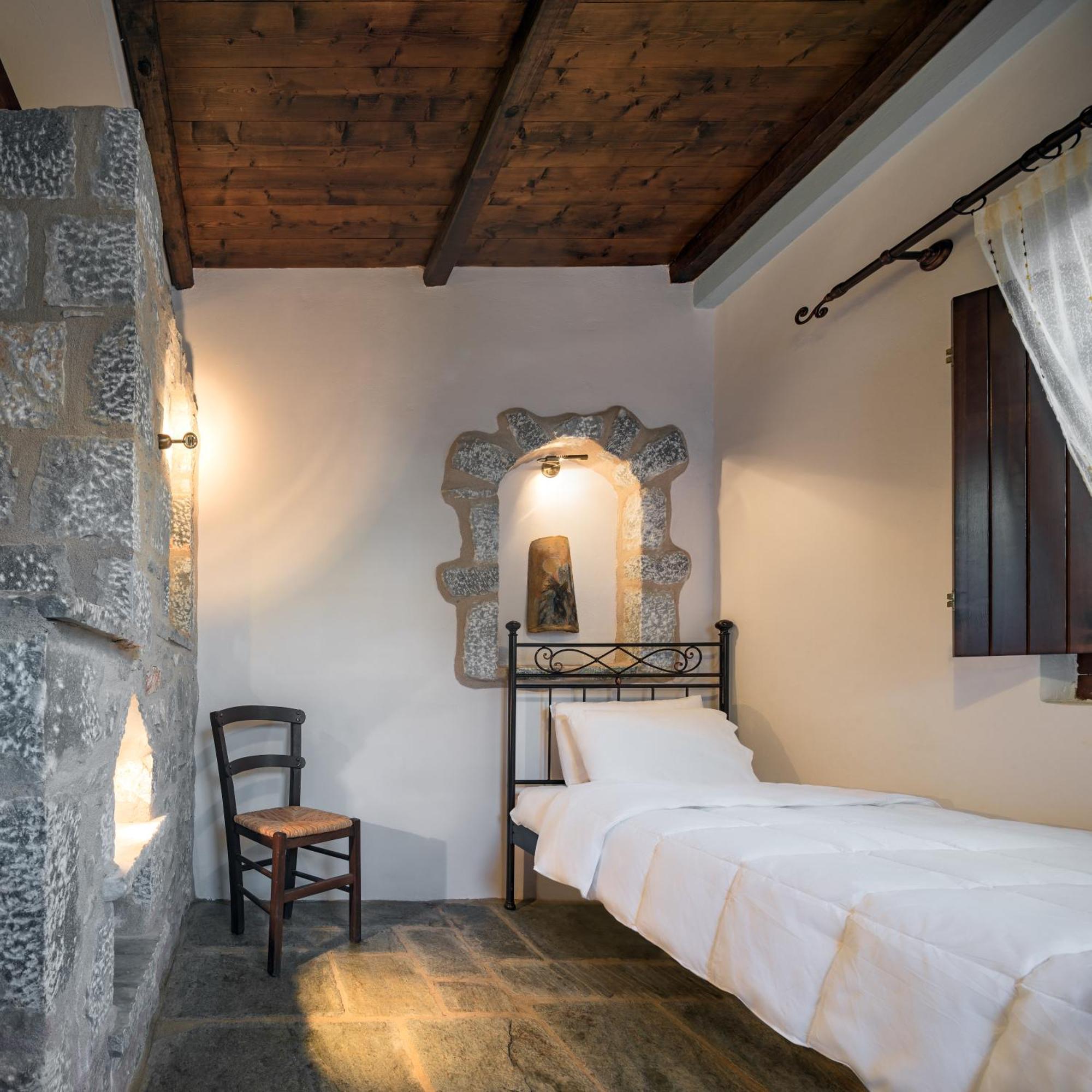 Porto Kale Guesthouse Pórto Káyio エクステリア 写真